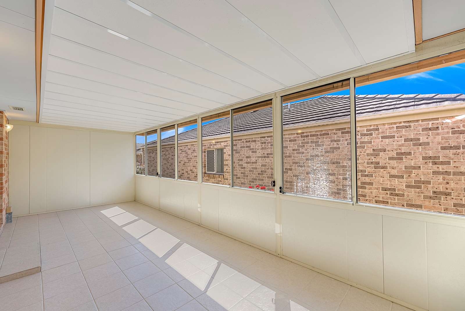 Beautifully Presented, Thoughtfully Designed - Villa 17