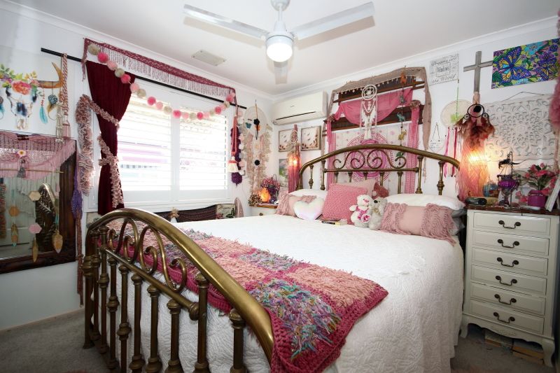 The Palms Village - Over 50's pet friendly Lifestyle Village