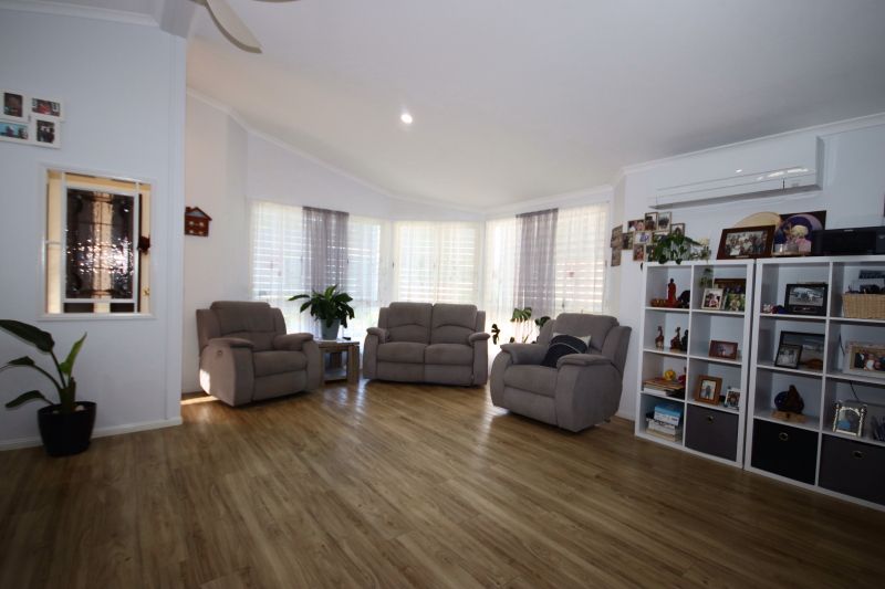 Tasman Holiday Resort - North Star, Over 50's Residential Park