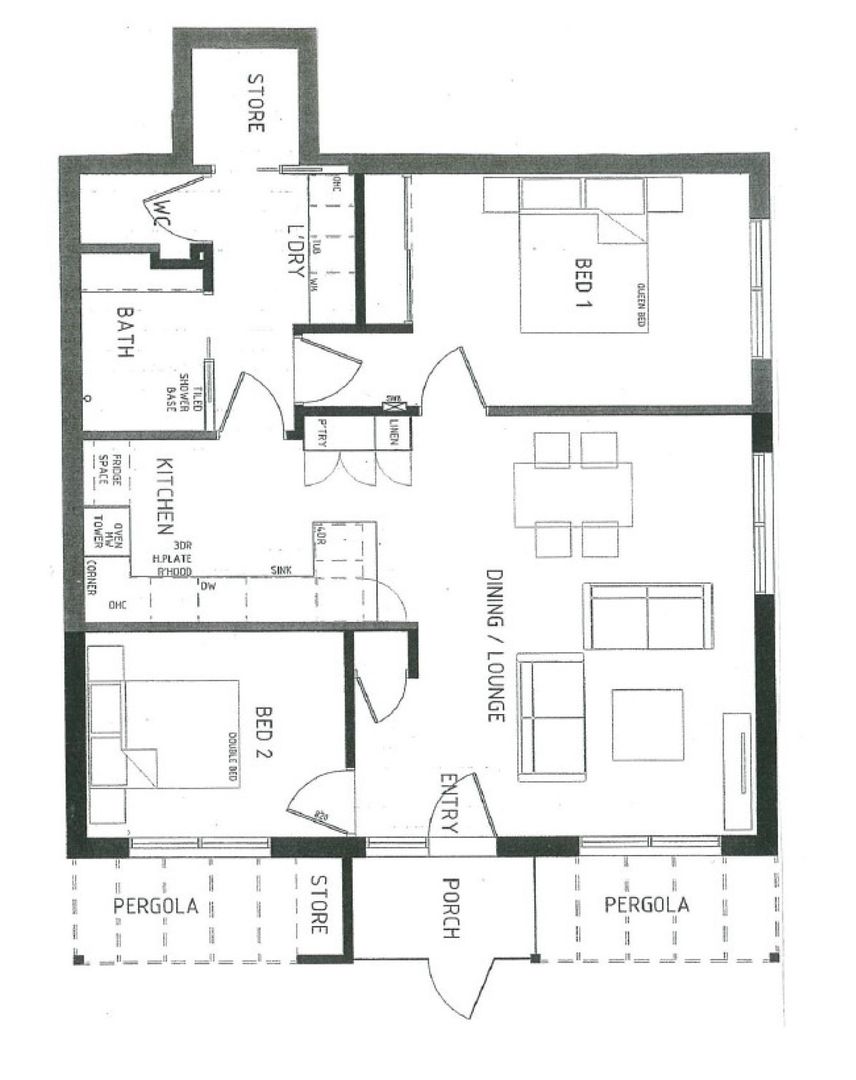 Light-Filled Home with Vaulted Ceilings and Private Garden