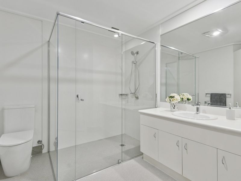 Stylish Home with Garden Terrace Access