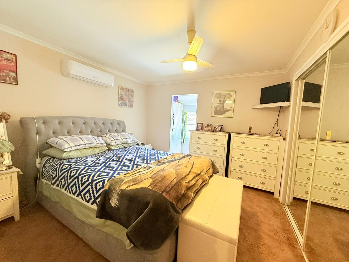 3 Bedroom Home in an Over 50's Living gated complex with Modern Facilities 