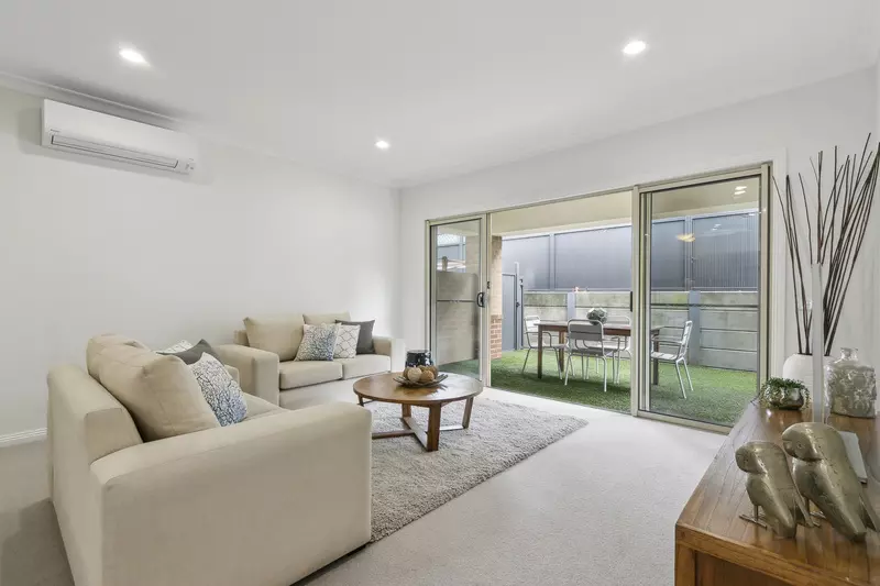 Stylish Villa with Fresh Updates and Leafy Courtyard