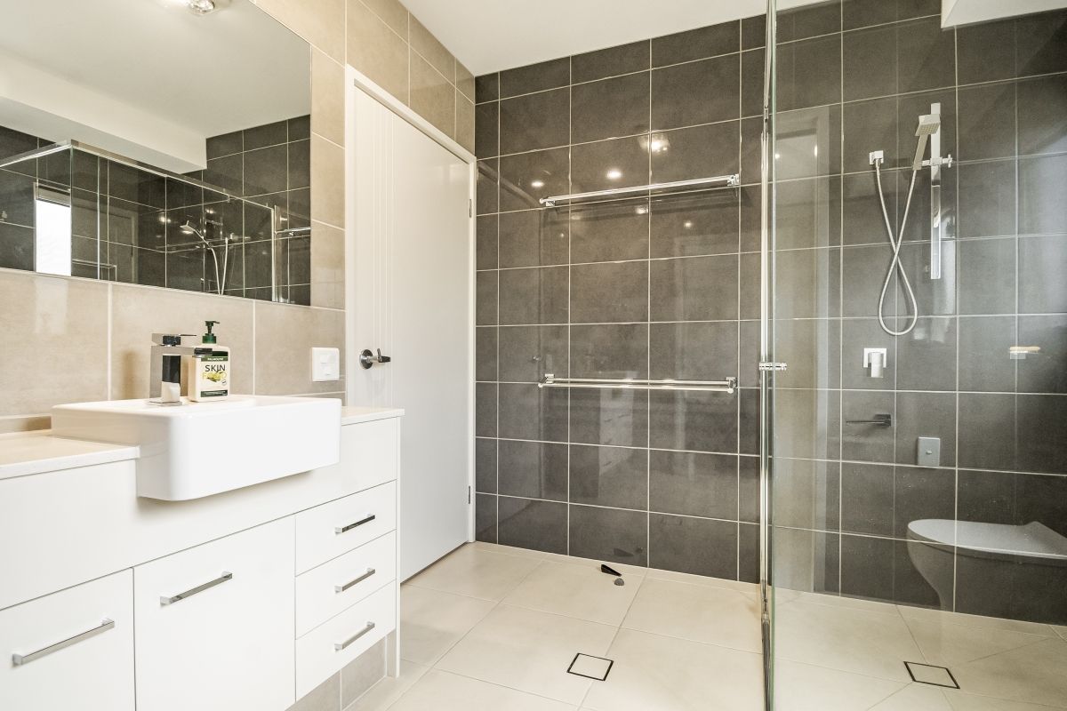 Well Presented 3 Bedroom Modern Home