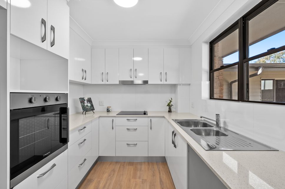 Spacious and Light-filled 2 Bedroom Home - Colooli 222