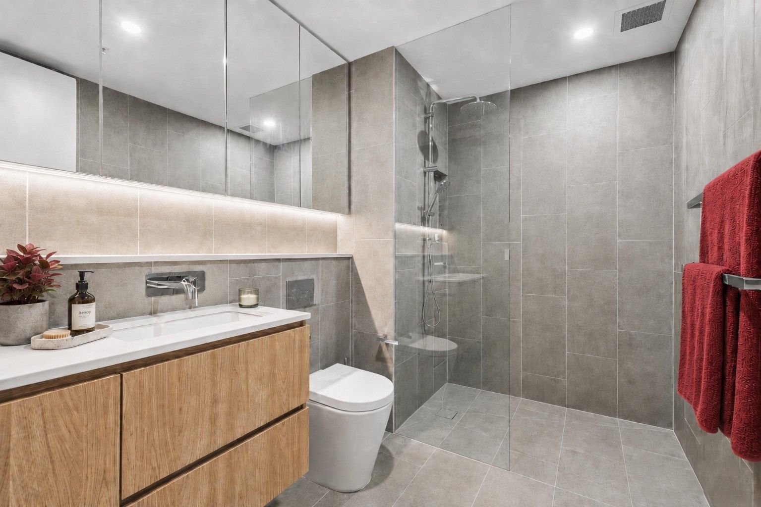 Callisto Place - Apartment 502