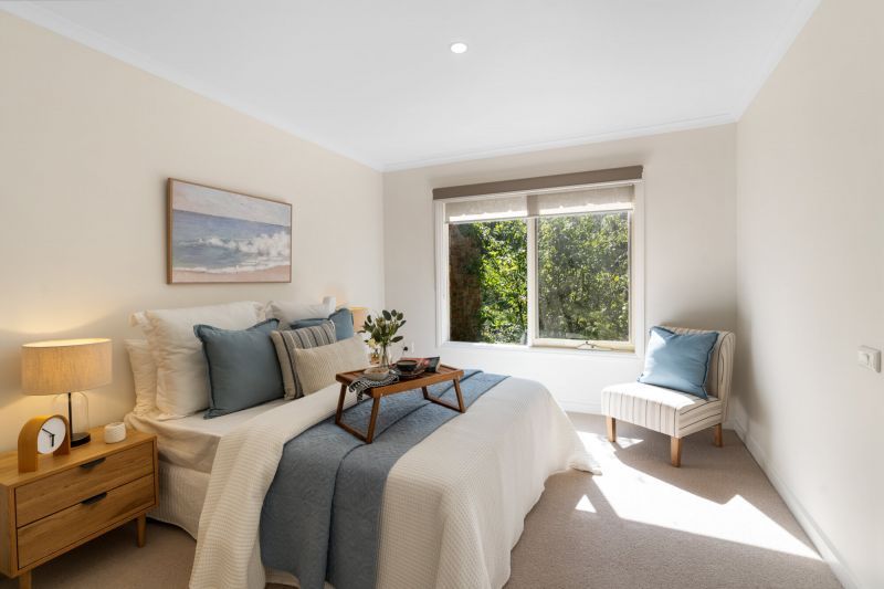 UNDER OFFER - Your private oasis awaits! Creek views and the sounds of birdlife..