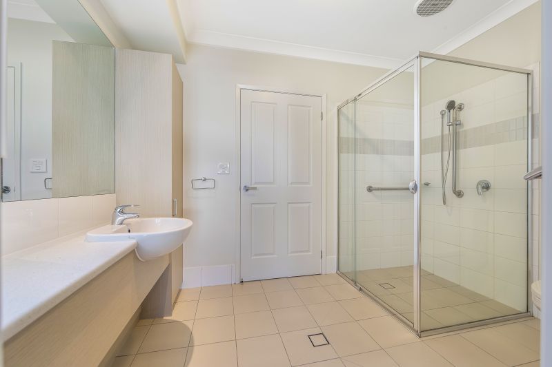 Fresh Style, Private Outlook