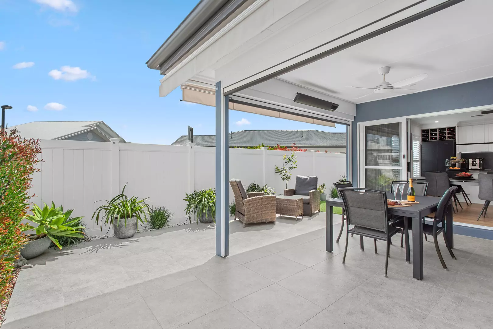 Rare Private Corner Block & Lake Views