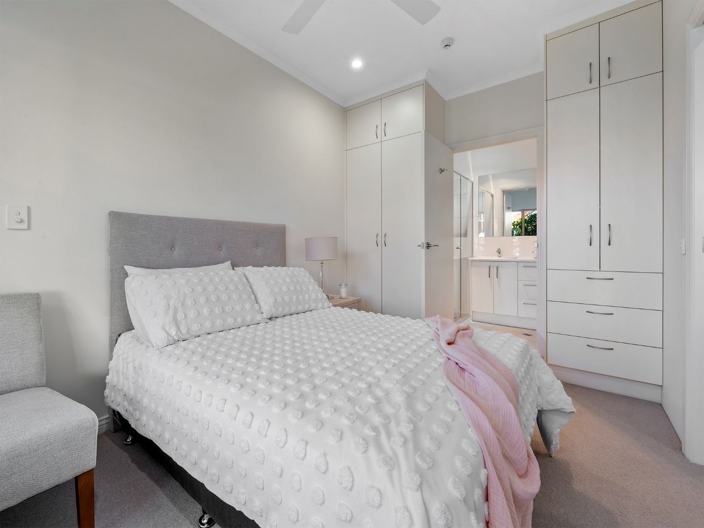 105/3-9 Salford Street, Victoria Point - Serviced Apartment