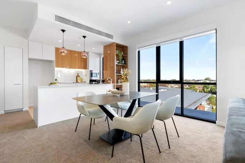 UNDER OFFER - Elegant Retirement Living in the heart of Glen Waverley