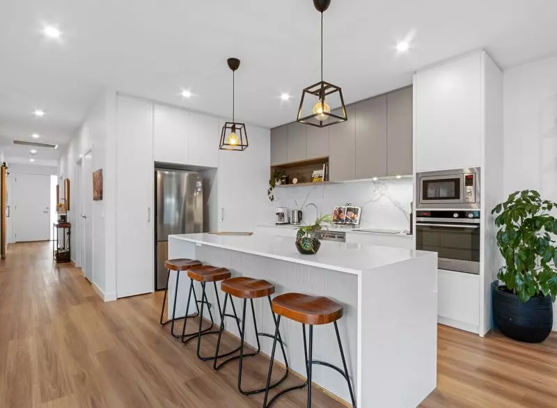 23 Columbus Circuit - Established Tasman Gable