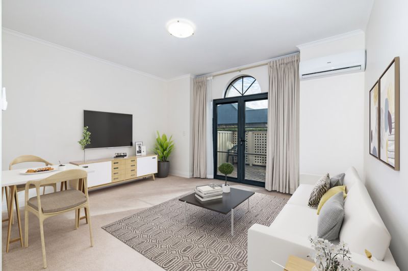 Spacious and light filled serviced apartment