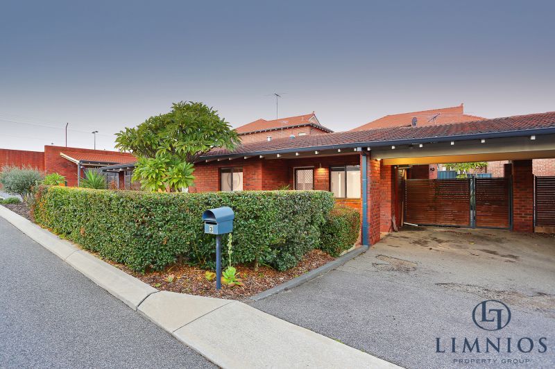 Premiere Location and Lifestyle!!