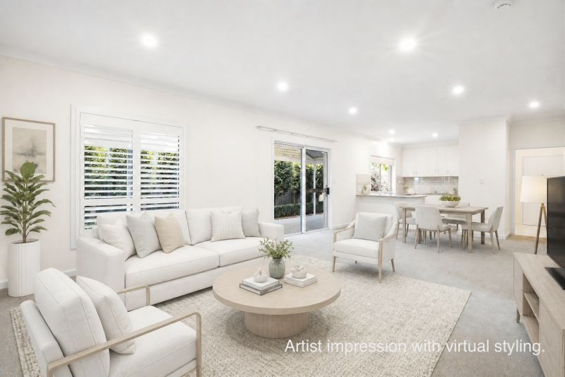 Stylish Seaside Entertainer's Villa