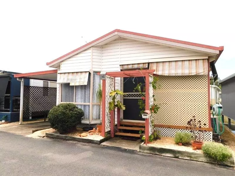 Site 332 (Pre-loved) Bayway Village