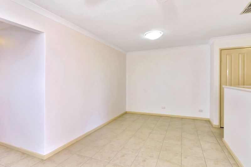 ARCADIA WATERS MADDINGTON - Enjoy The Serenity & Rear Gable Patio