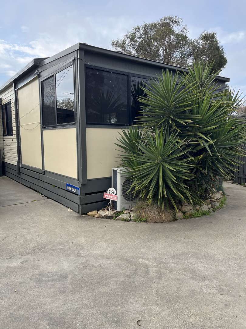 Paynesville Holiday Park - Permanent Living