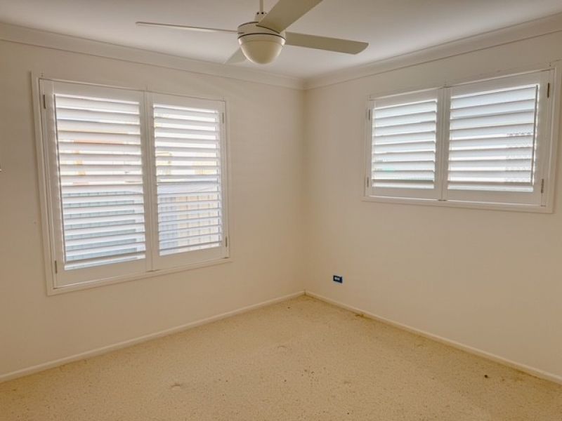 Offers over $670,000 welcome!