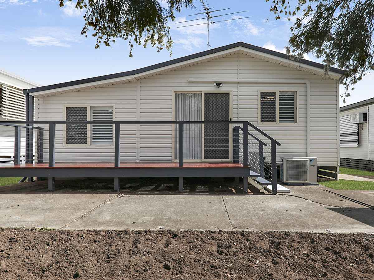 Pacific Palms Village - NEWLY Renovated Villa - Back Deck - SOLD