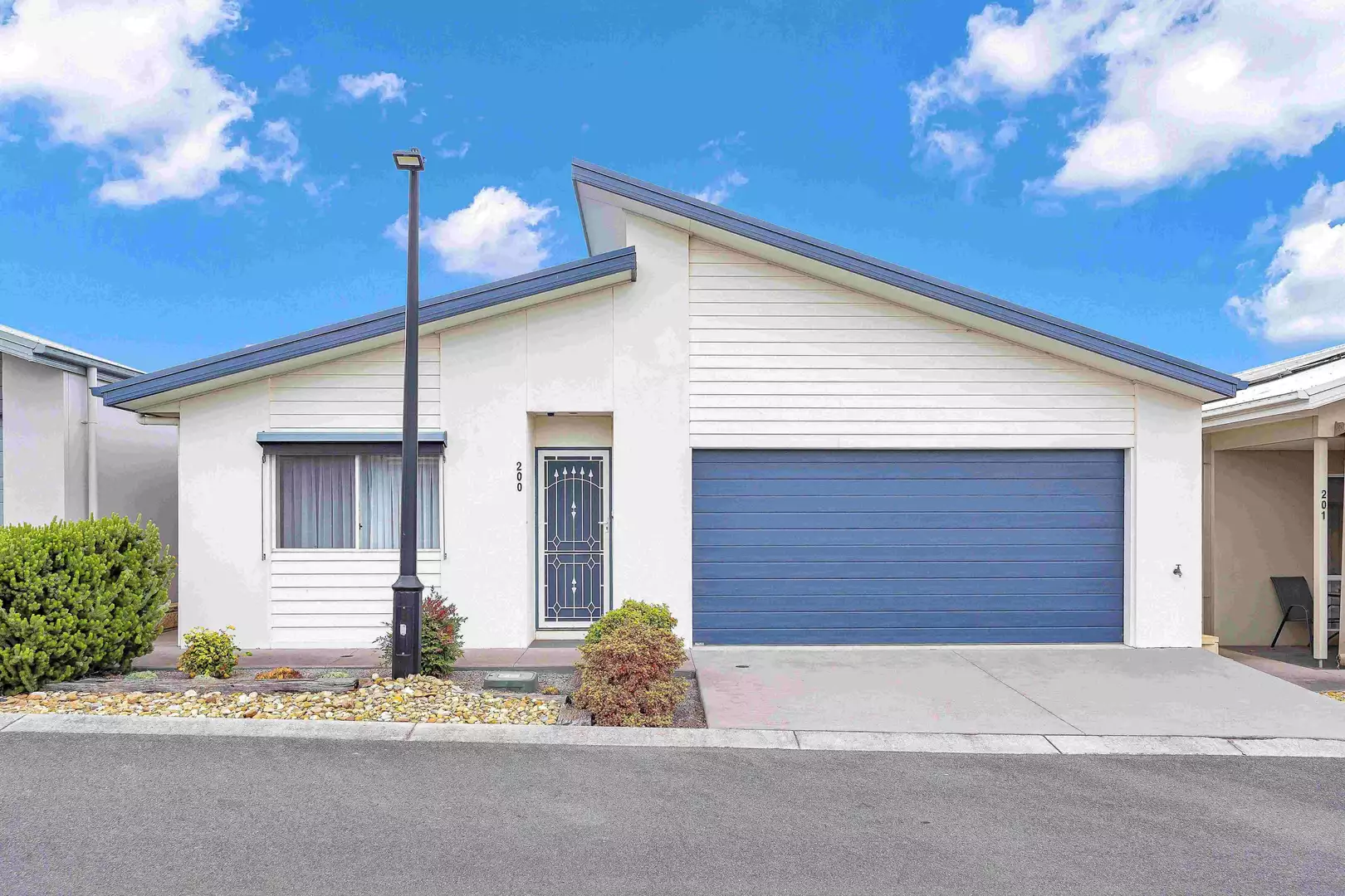 Home 200 PALM LAKE RESORT TRUGANINA