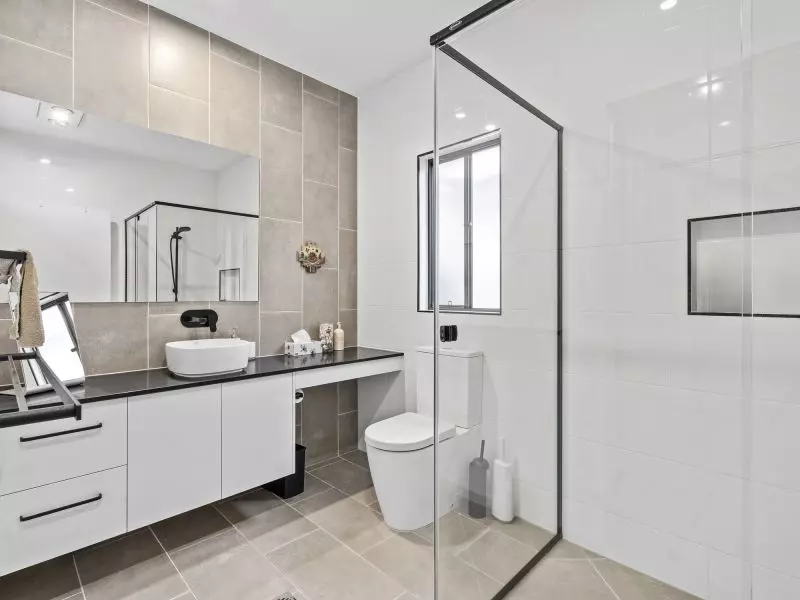 Site 301 - Established Gullane H2