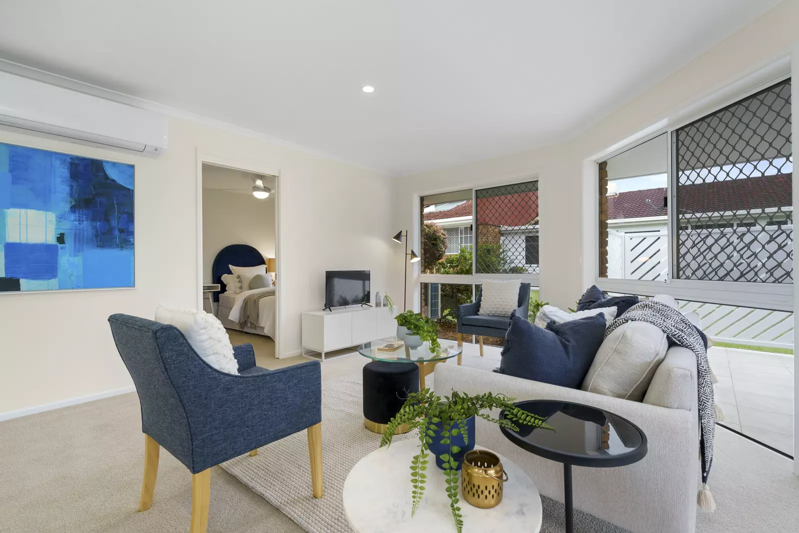 Discover strata-titled homes and a beautiful Albert River outlook