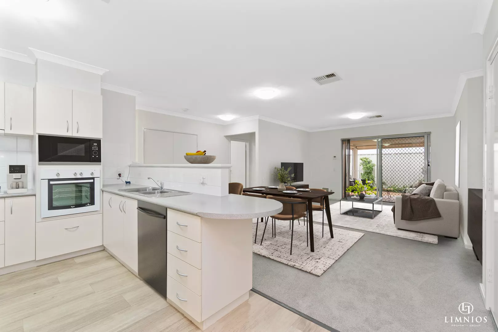 Stylish Two-Bedroom Villa with Clubhouse and Pool Access