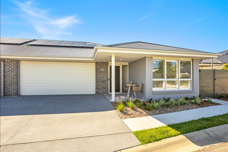 Showcasing the highly sought-after Hawkesbury design