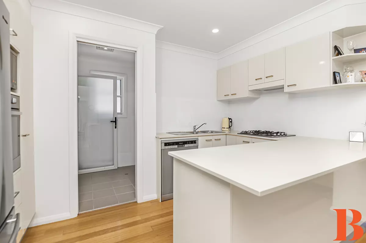 DEPOSIT TAKEN / UNDER CONTRACT - Gated Community - Minutes walk to Pool, Community Centre and Shopping