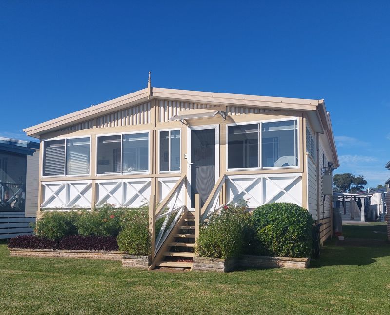 Jettys by the Lake - Site 19