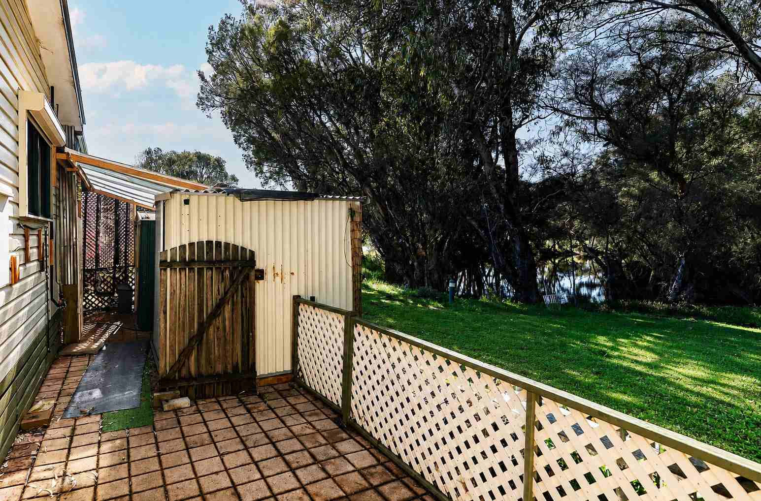 Spacious 3-Bedroom Home with Serpentine River Views