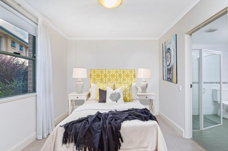 Delightful garden unit offers easy, low-maintenance lifestyle