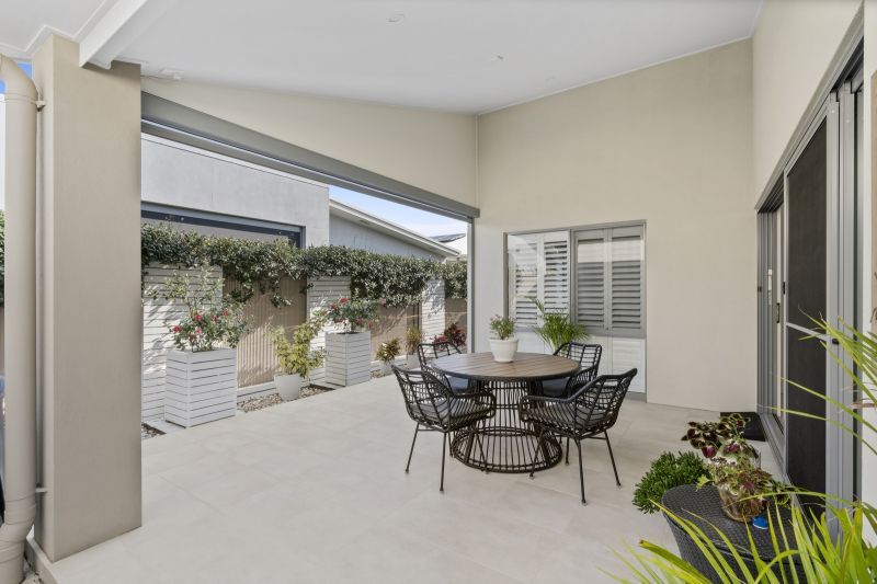 Site 186 - Established Atoll