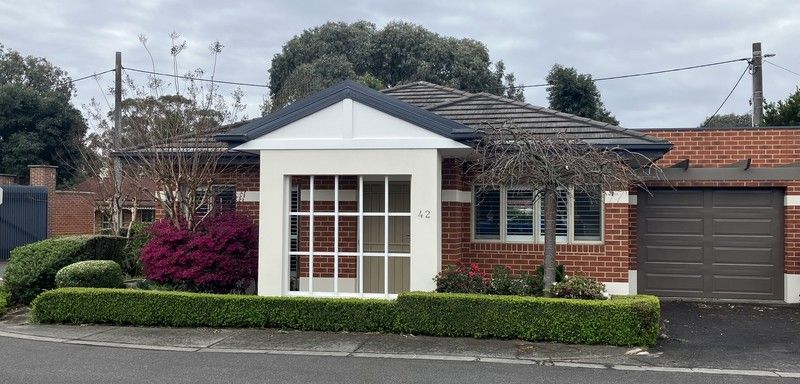 Spacious Haven with Private Garden and Modern Upgrades