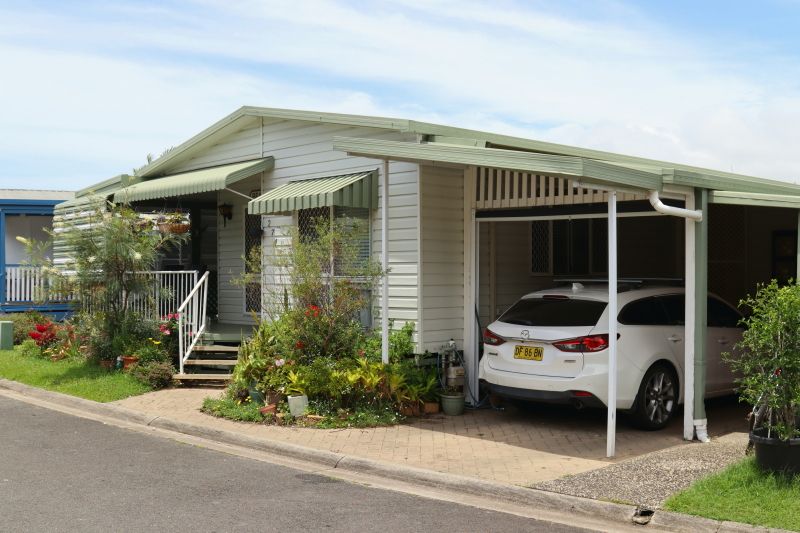 Tasman Holiday Park  – North Star - Over 50’s Residential Park