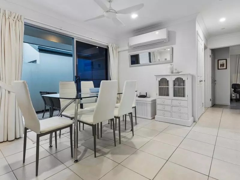 Site 136 - Established Coringa