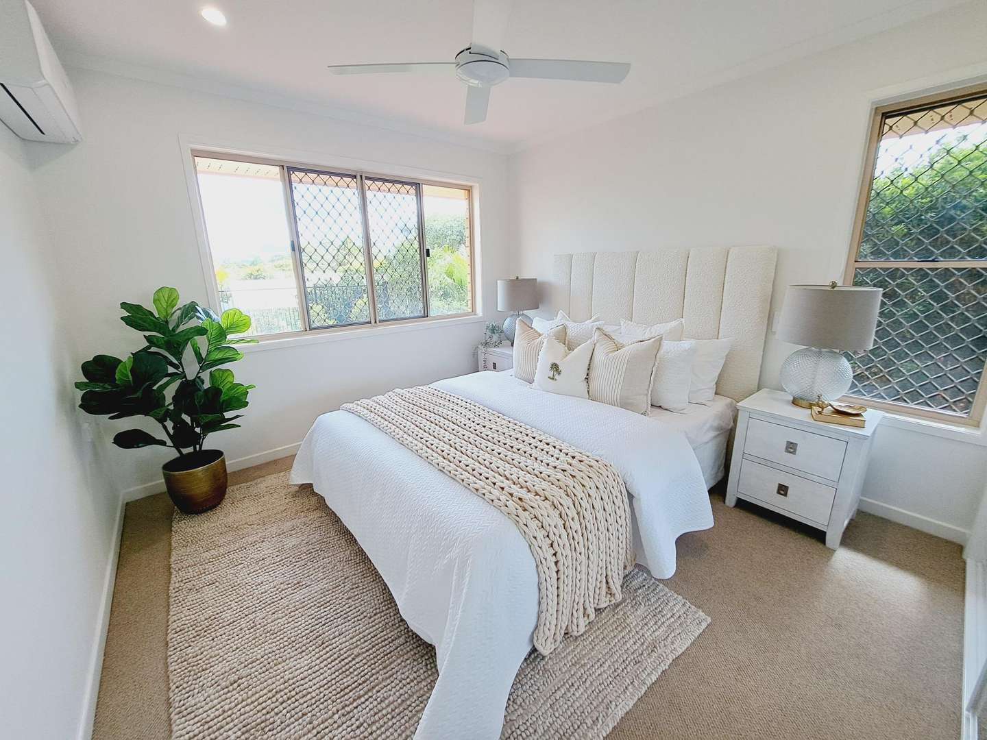 Elegant home with spectacular Northern views