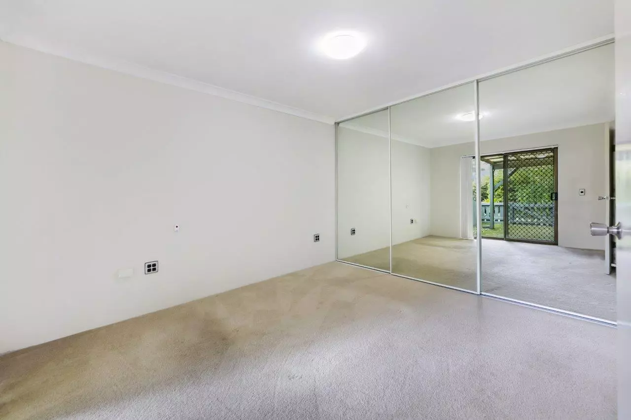 Large One Bedroom Garden Villa Set on 5 Acres of Peaceful Landscaped Grounds