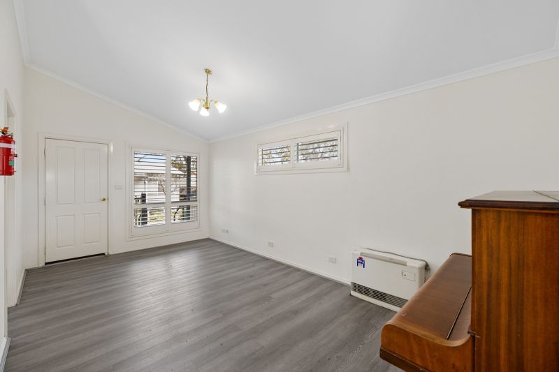 Freshly Updated Retreat - Ready and Waiting for You!