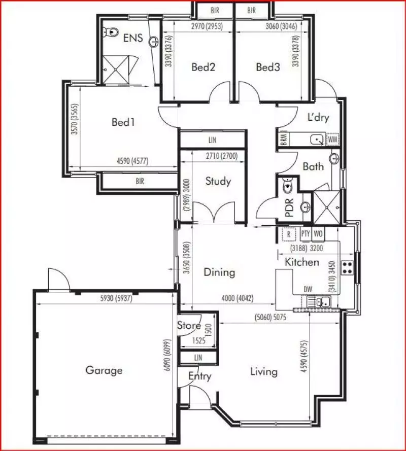 NOW UNDER OFFER. Bushland and the Beach - you have the best of both!
