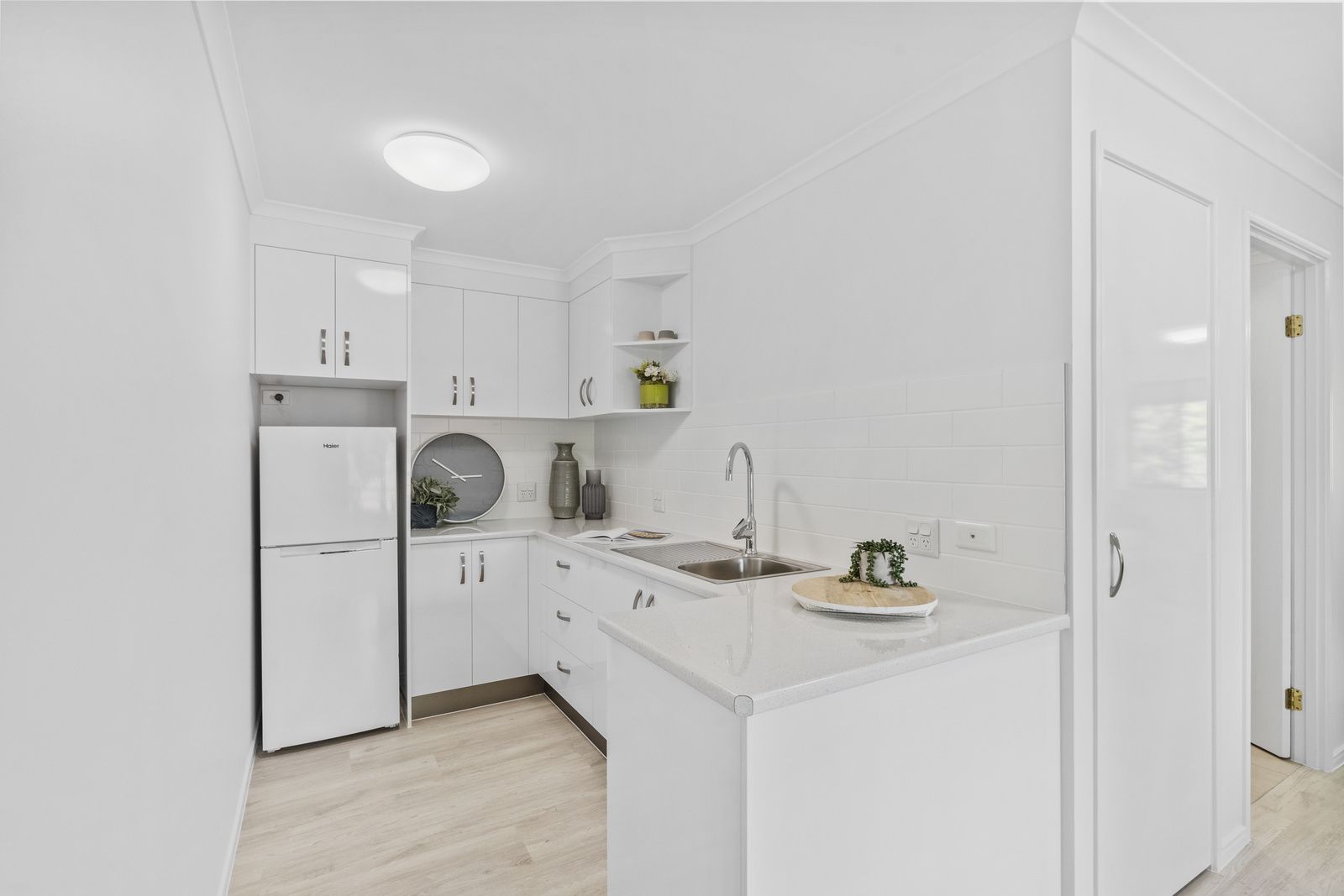 Beautiful home with services