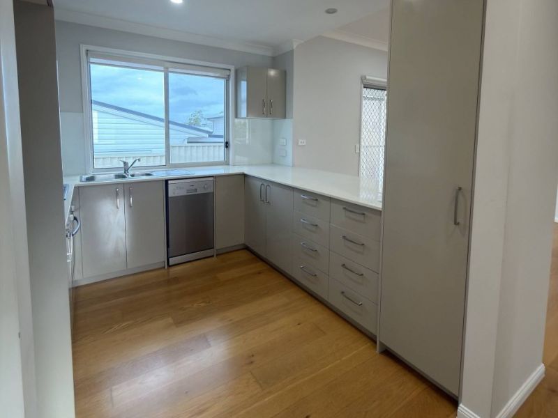 Great Position in Charming Community!