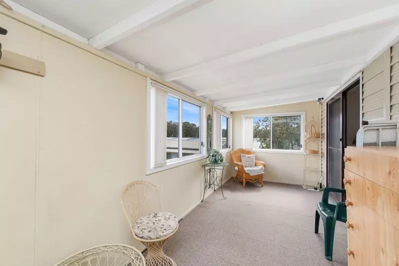 Perfectly Positioned Corner Block