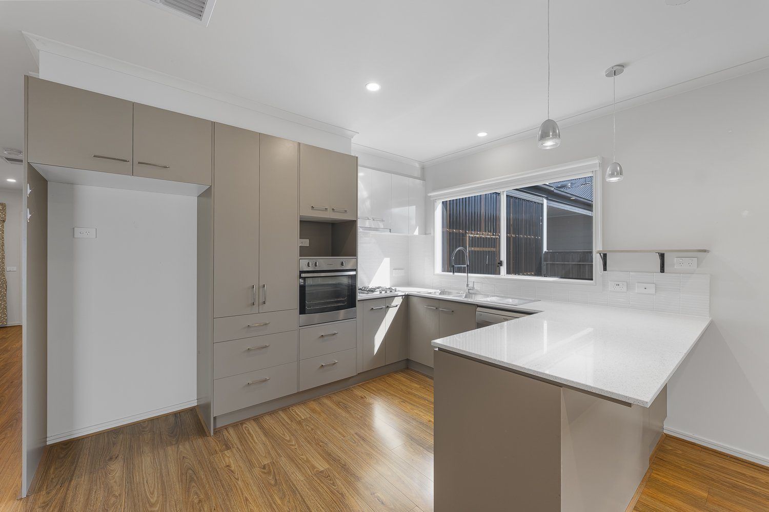 Lifestyle Communities Lyndarum - Parkland views & entertainer’s delight