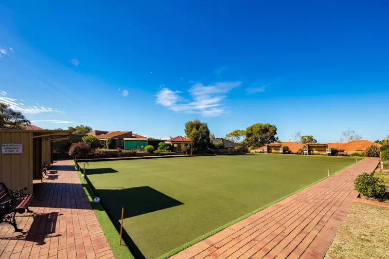 Beautifully Refreshed Villa in Prime Position