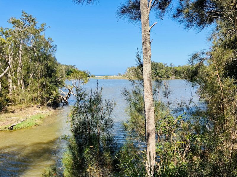 Room for Caravan, RV, Trailer or 4 cars