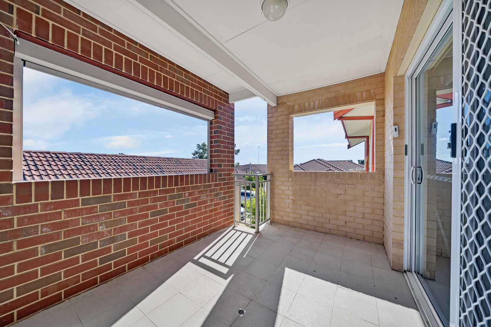 Great value Villa 42 in MYVISTA 