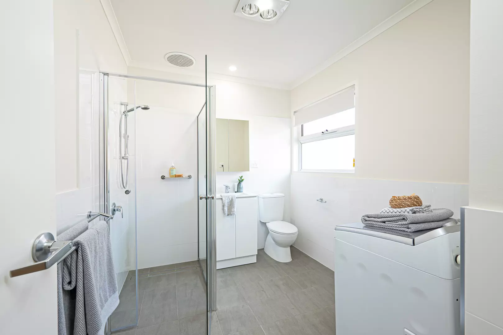 Seaside Sophistication at Fairfield Lodge Awaits