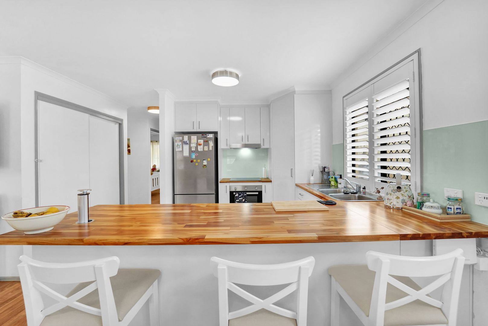 Downsizing at it's best!  Renovated and Ready to Move in. Located in an Over 50's Lifestyle Living Complex.